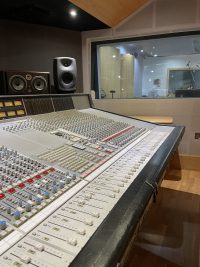 Mixing and Mastering - Max Lewis image